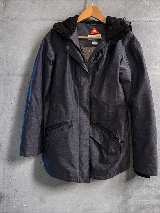 Columbia Jackets & Blazers - Columbia Carson Pass blue/grey jacket - M